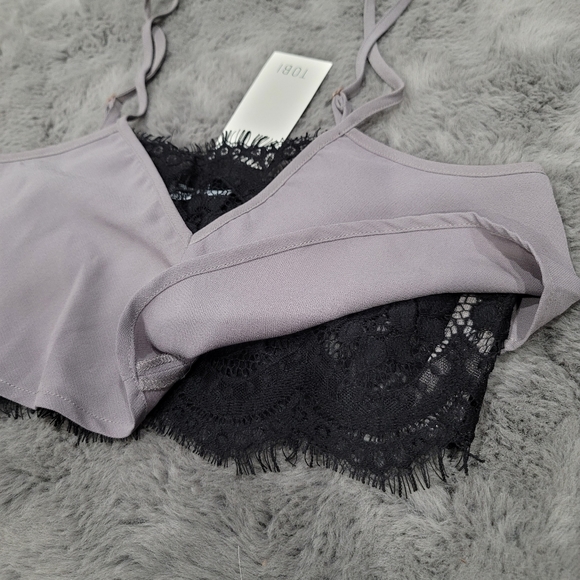 Tobi black eyelash lace silver lavender gray chiffon flowy crop top small - Picture 3 of 3